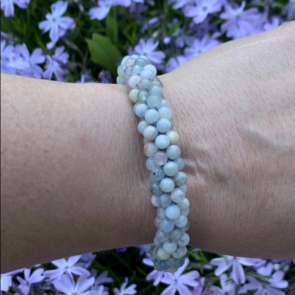 crocheted Morganite bracelet - Picture 2 of 8